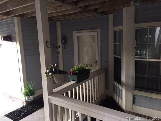 75 Redwood Drive - Photo 1
