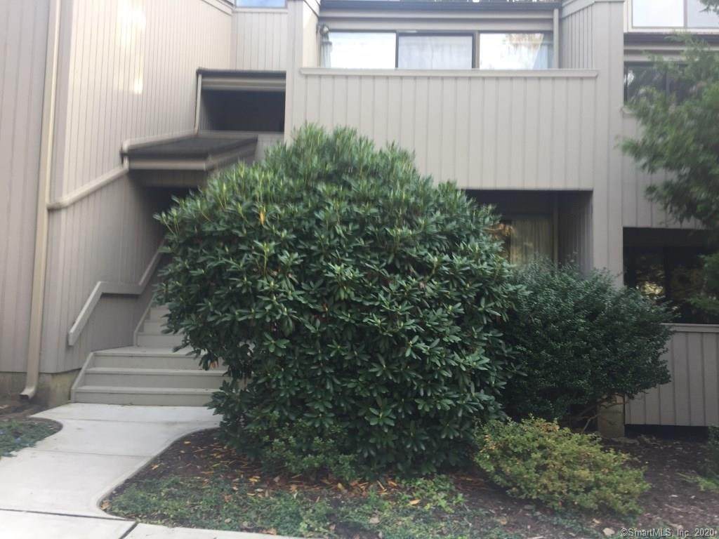 16 Whitney Glen - Photo 1