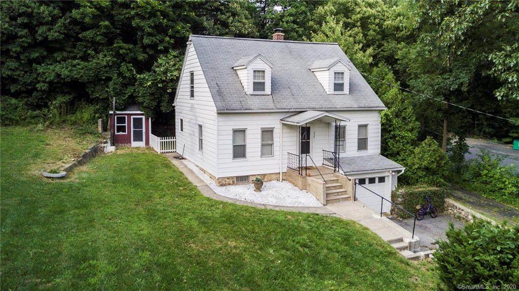 352 Middlebury Road - Photo 1