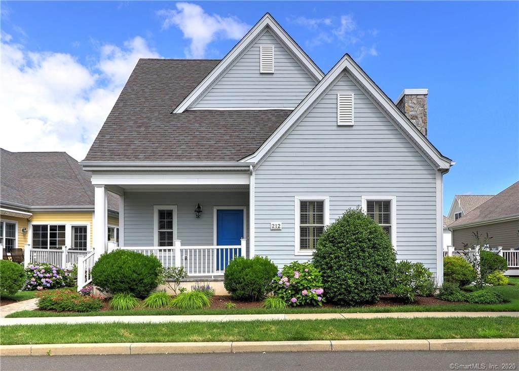 212 Deerfield Lane - Photo 1