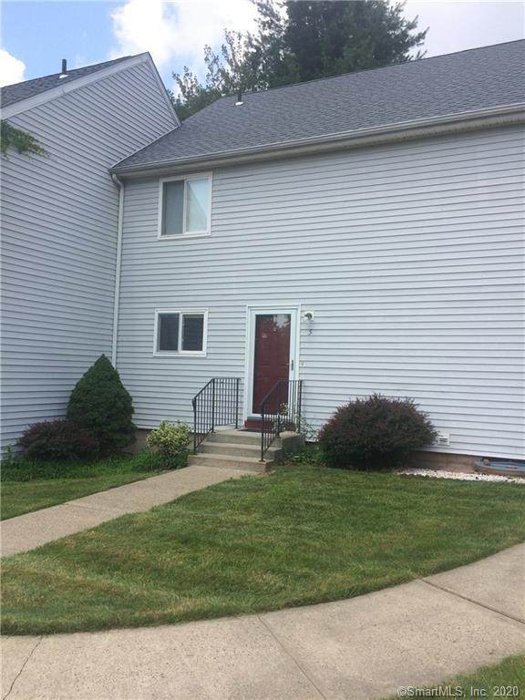 5 Pequot Court - Photo 1