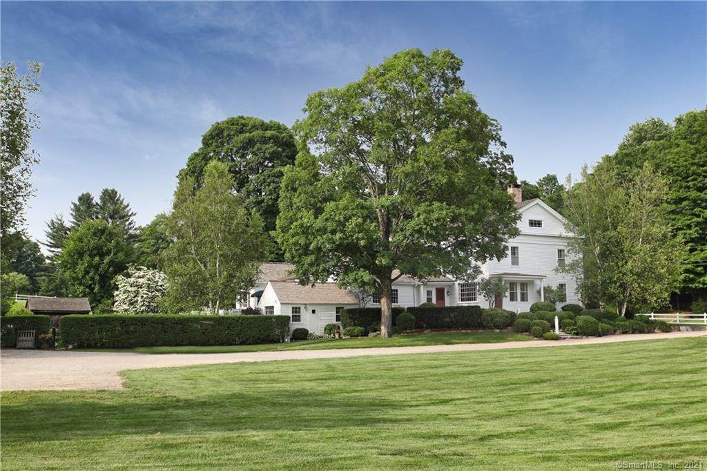 920 Main Street - Photo 1