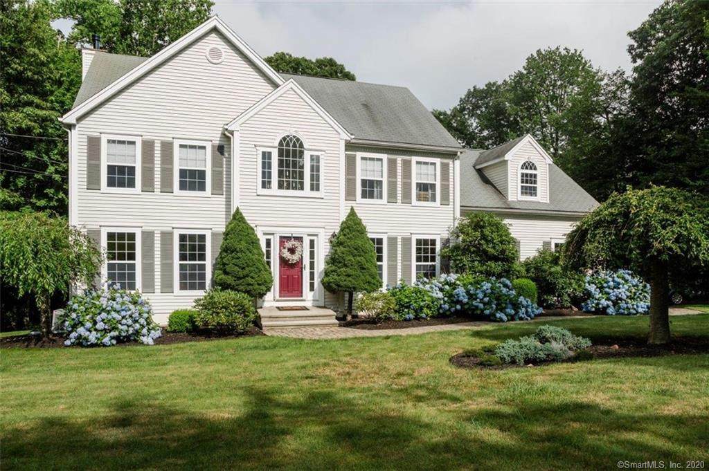17 Oakwood Lane - Photo 1