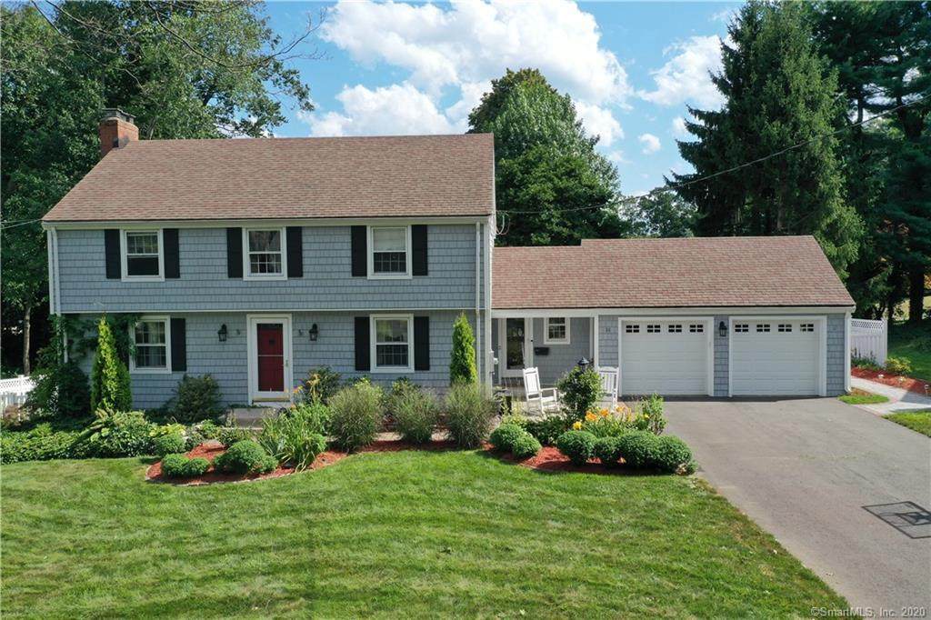 84 Round Hill Road - Photo 1