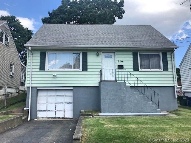 606 Hart Street - Photo 1