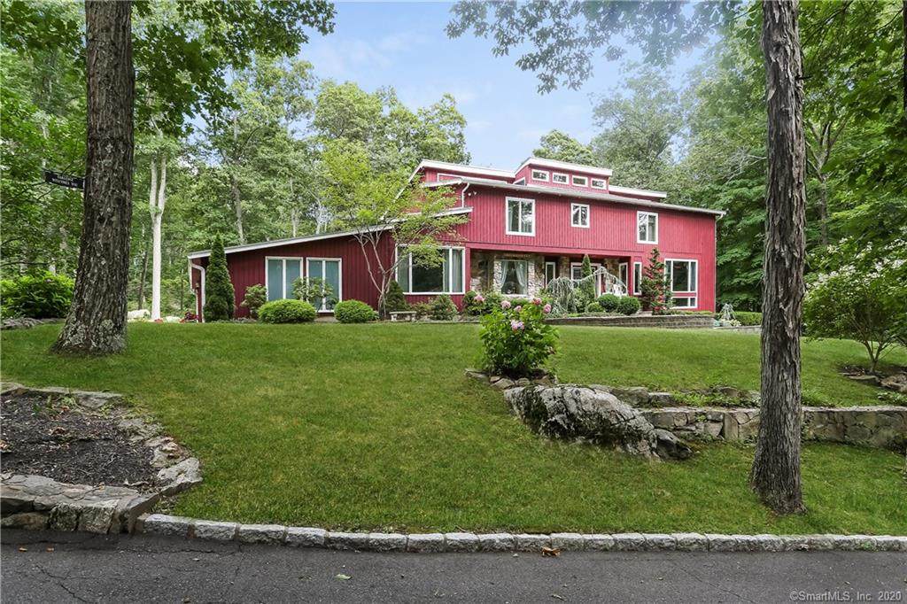 4 Oak Tree Lane - Photo 1