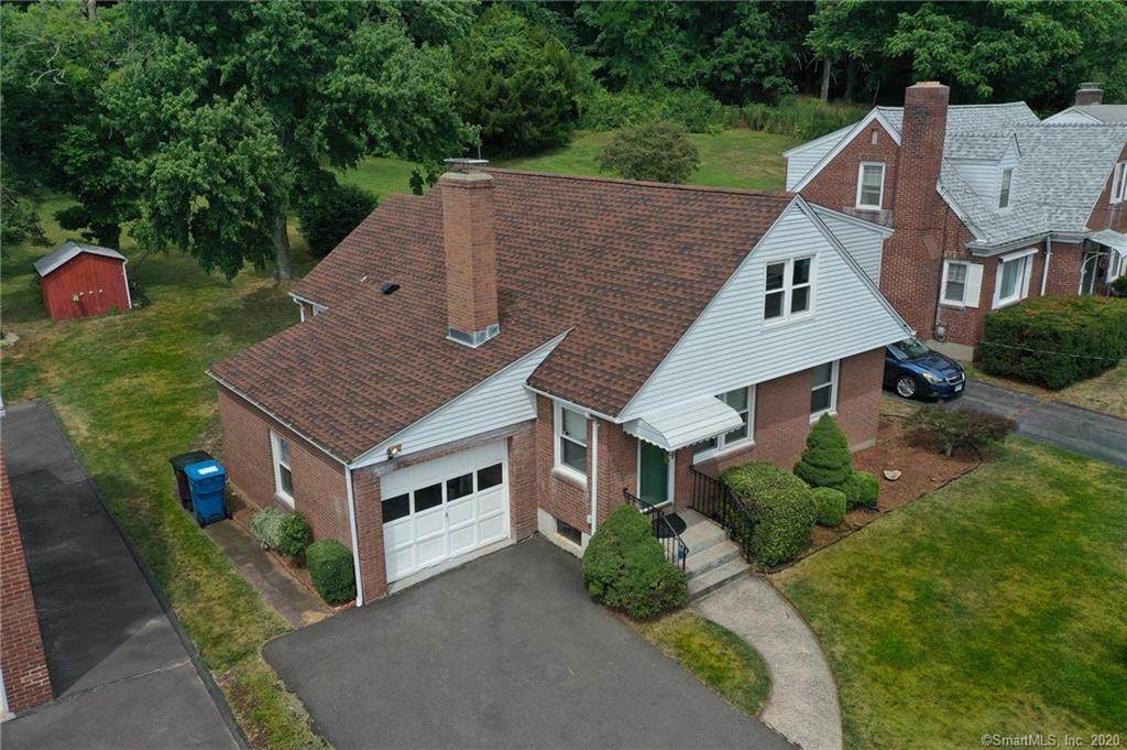 343 Eddy Glover Boulevard - Photo 1