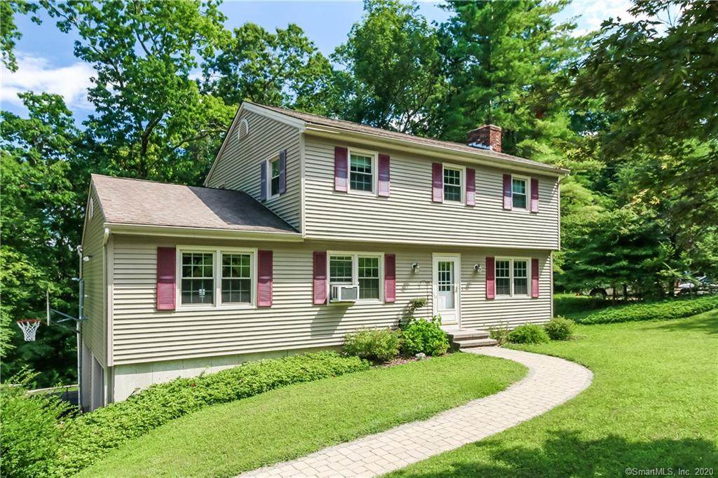 19 Willow Road - Photo 1