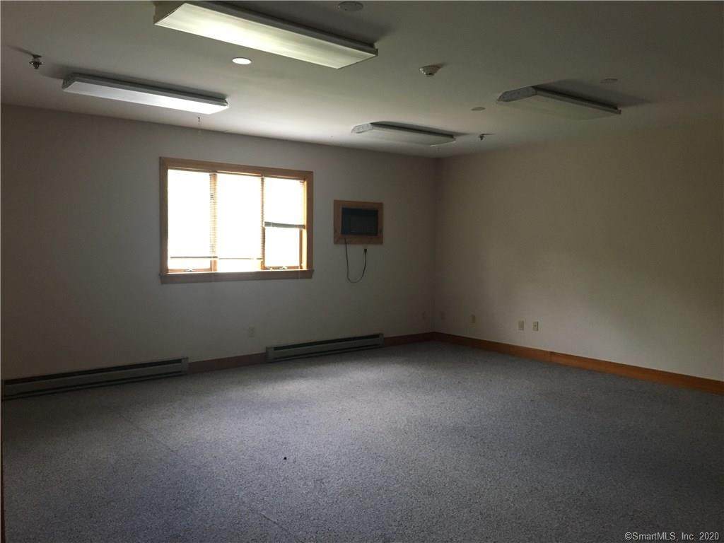 20 Hartford Road - Photo 1