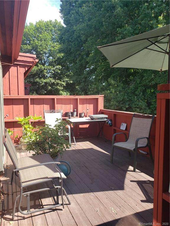 83 Webster Court - Photo 1