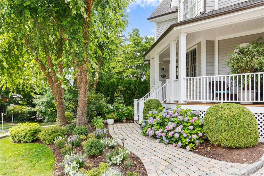 223 Milbank Avenue - Photo 1