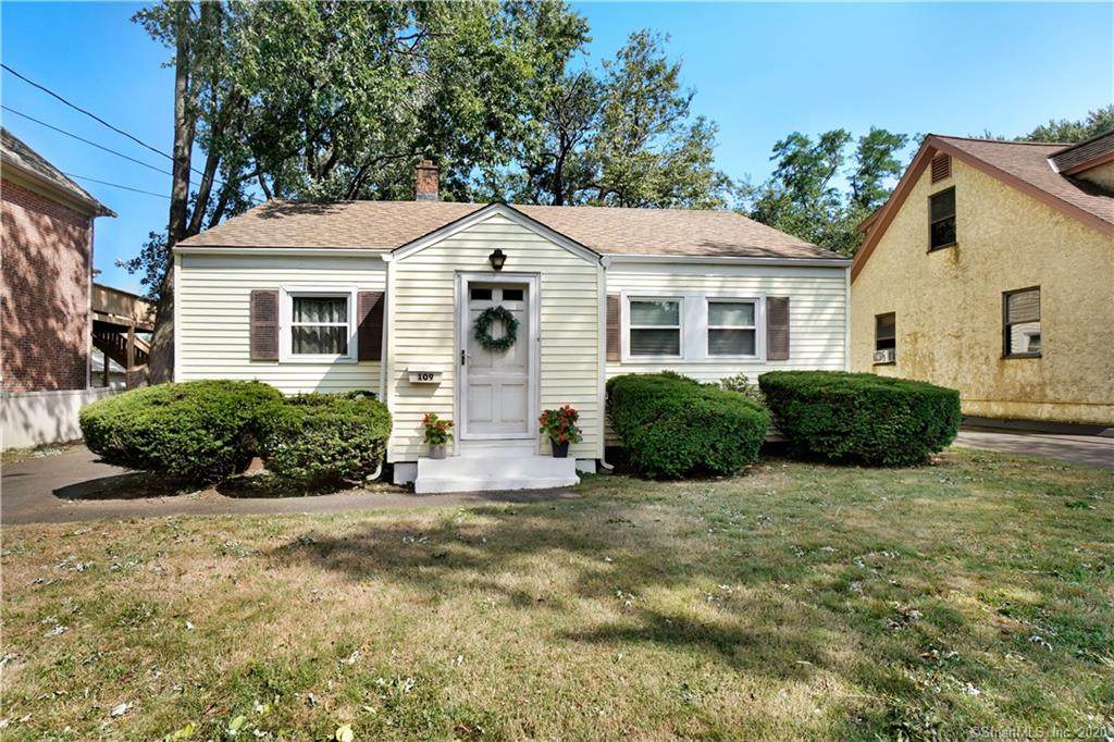 109 Hughes Street - Photo 1