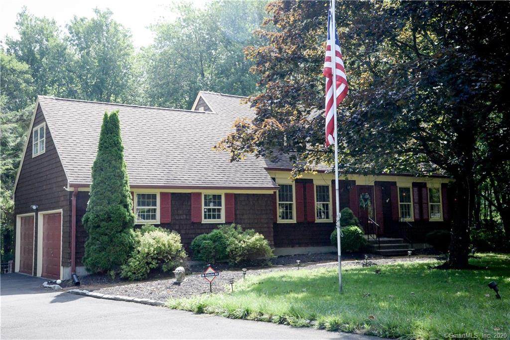 800 Monroe Turnpike - Photo 1