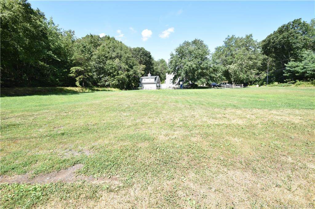 390 Ash Swamp Road - Photo 1