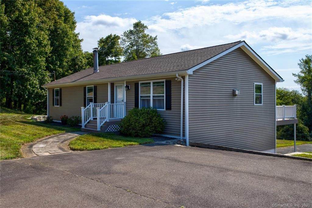 312 Amity Road - Photo 1