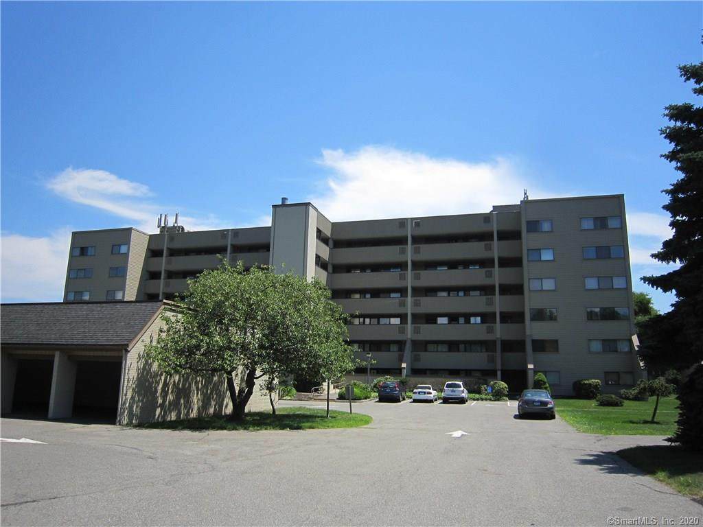85 Viscount Drive - Photo 1