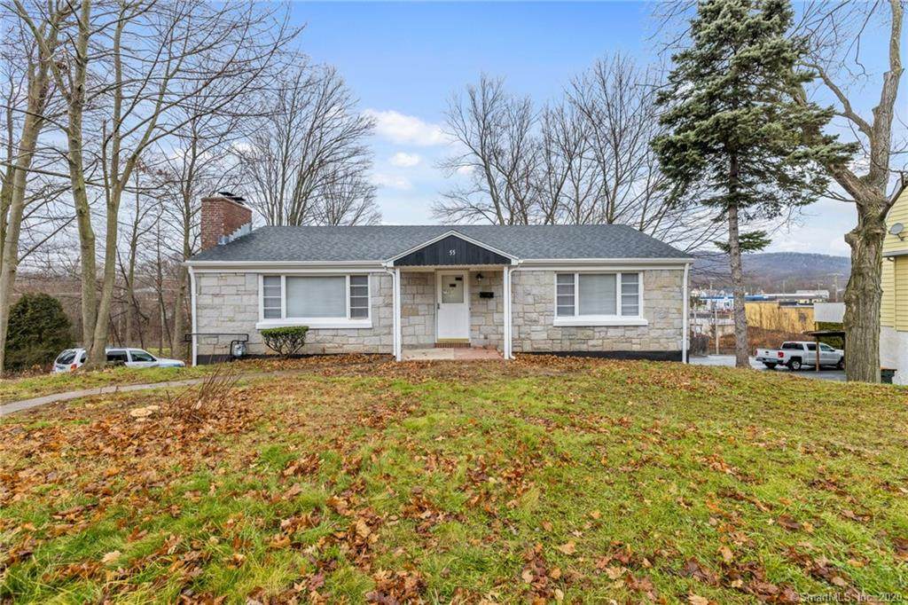 55 Bradley Avenue - Photo 1