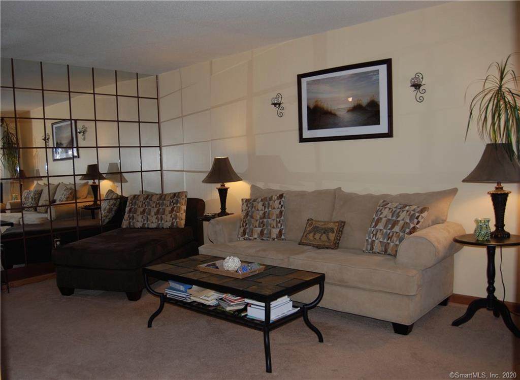 380 Hitchcock Road - Photo 1