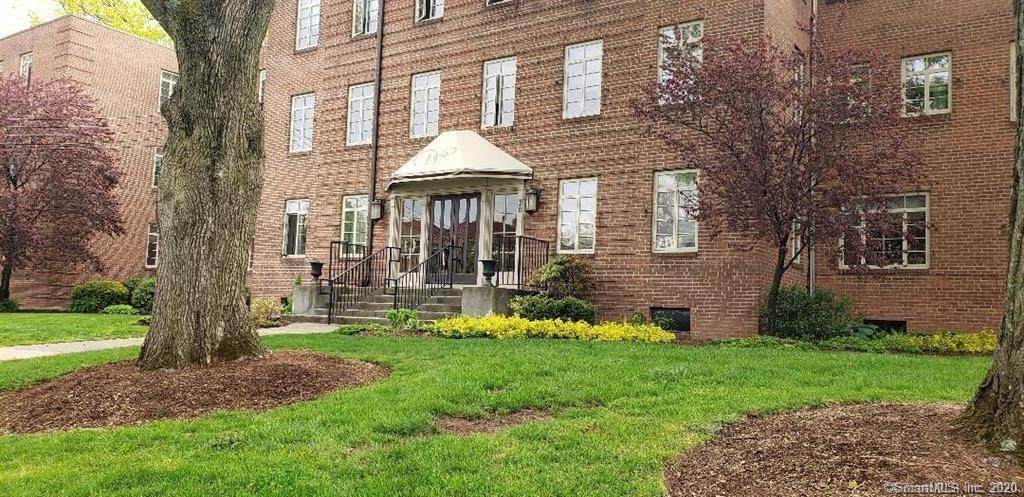 20 Outlook Avenue - Photo 1