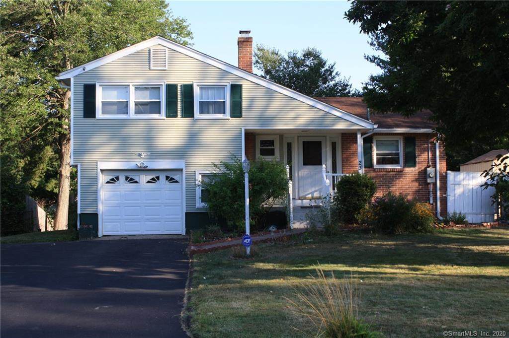 23 Grande Avenue - Photo 1