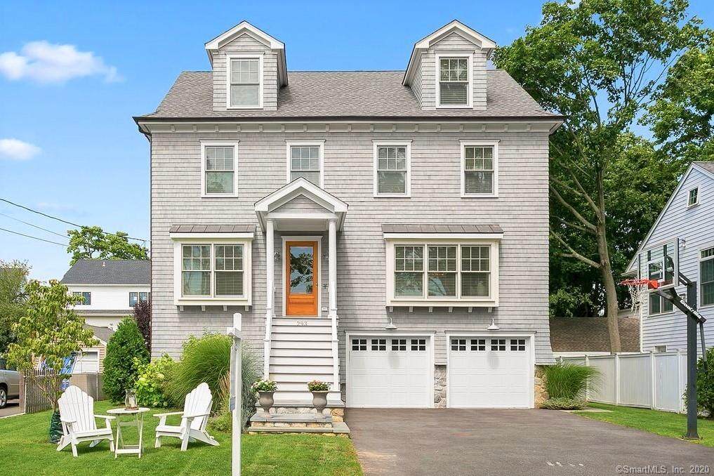 293 Eastlawn Street - Photo 1