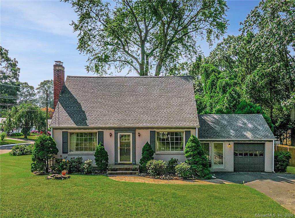 1015 Whippoorwill Lane - Photo 1