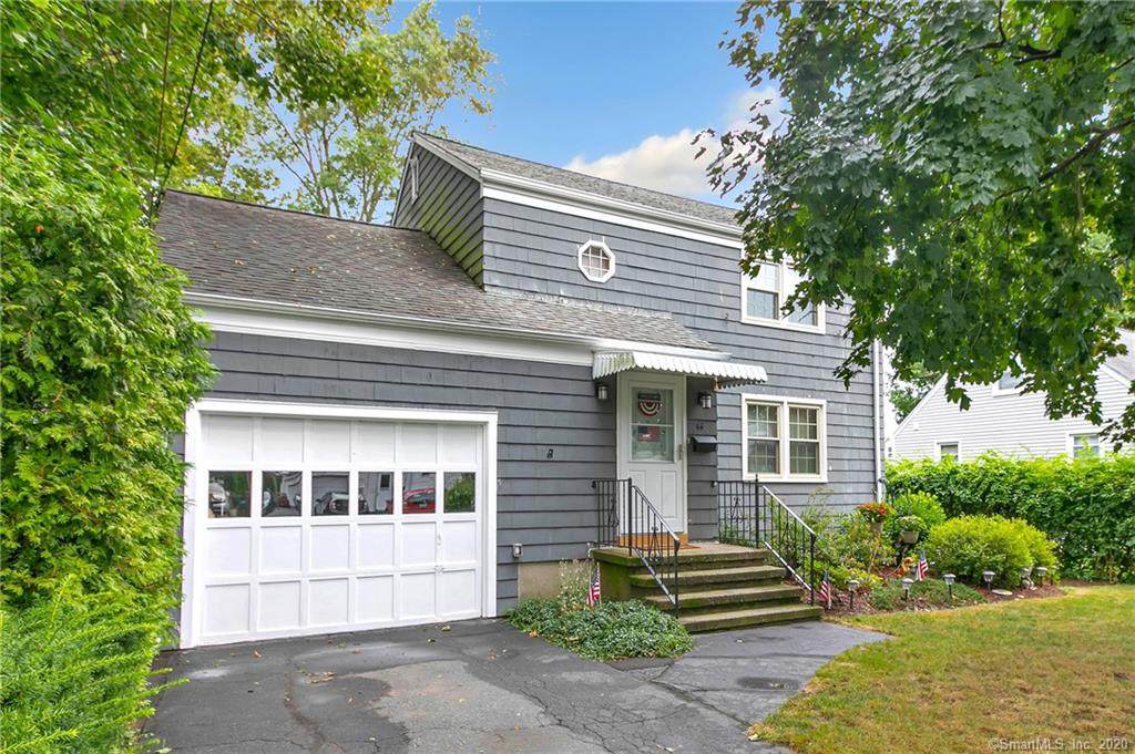 66 Newport Avenue - Photo 1
