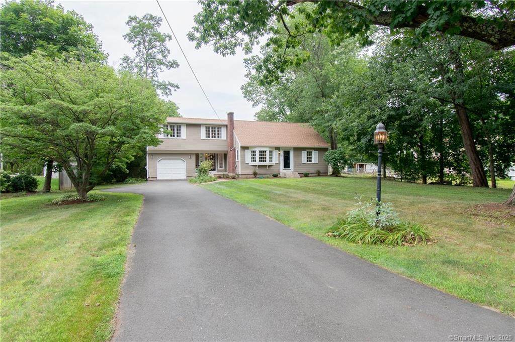 16 Chriswell Drive - Photo 1