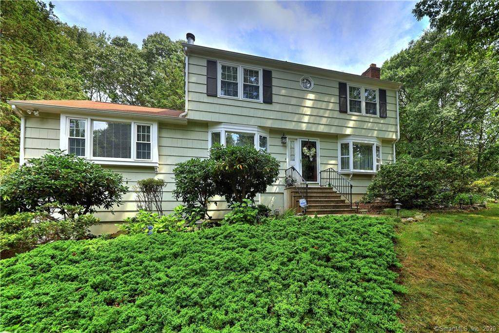 86 Tanglewood Circle - Photo 1