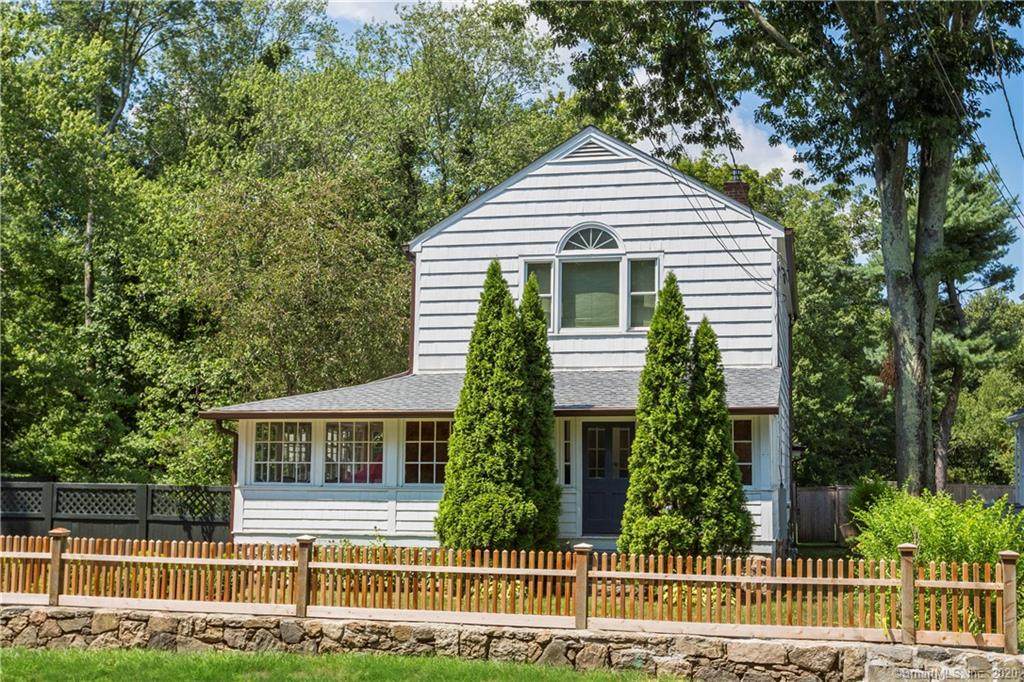 496 Hoyt Street - Photo 1