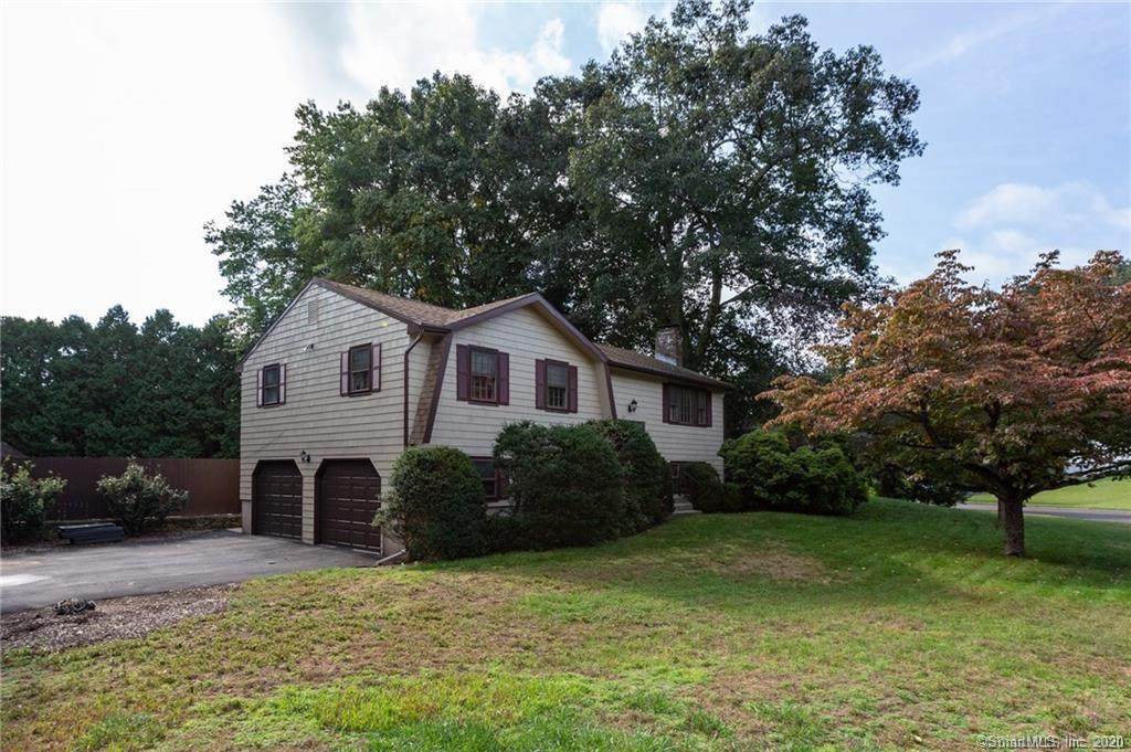 23 Winding Brook Road - Photo 1