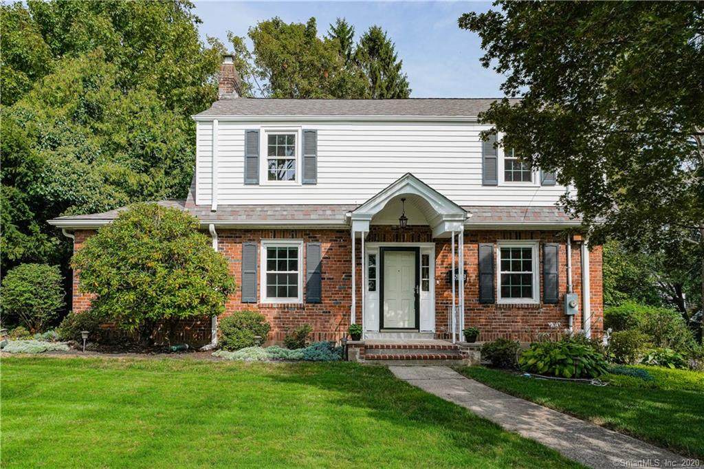 584 Park Road - Photo 1