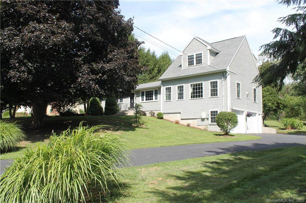 25 Hickory Road - Photo 1