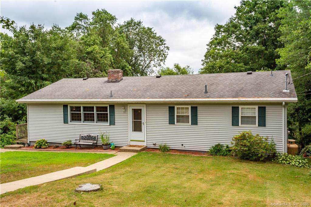 16 Overlook Drive - Photo 1