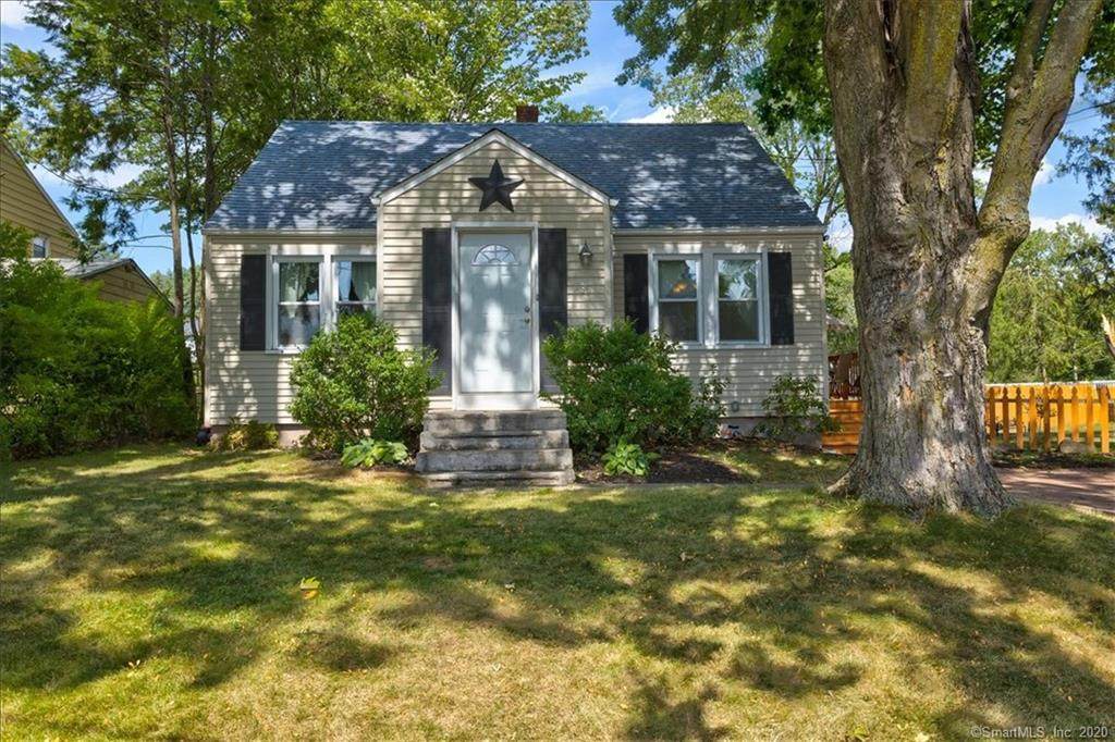 96 Porter Street - Photo 1