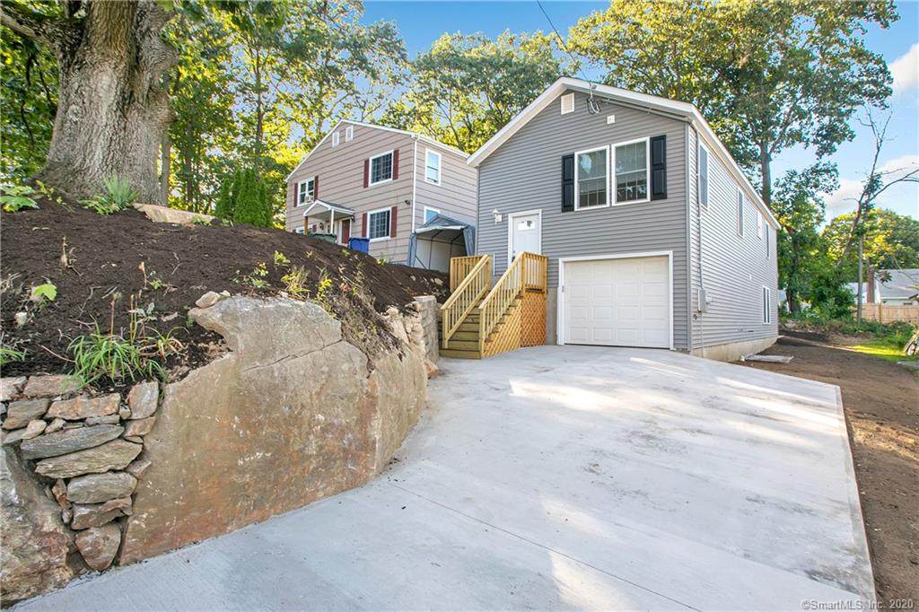 206 Jewett Avenue - Photo 1