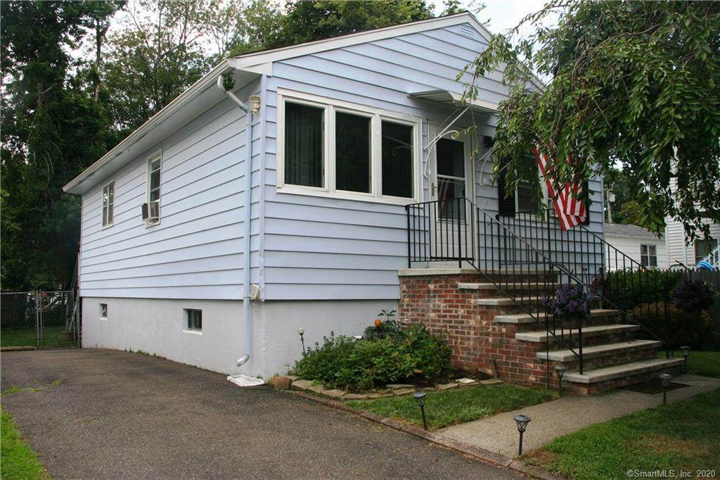 11 Eden Street - Photo 1