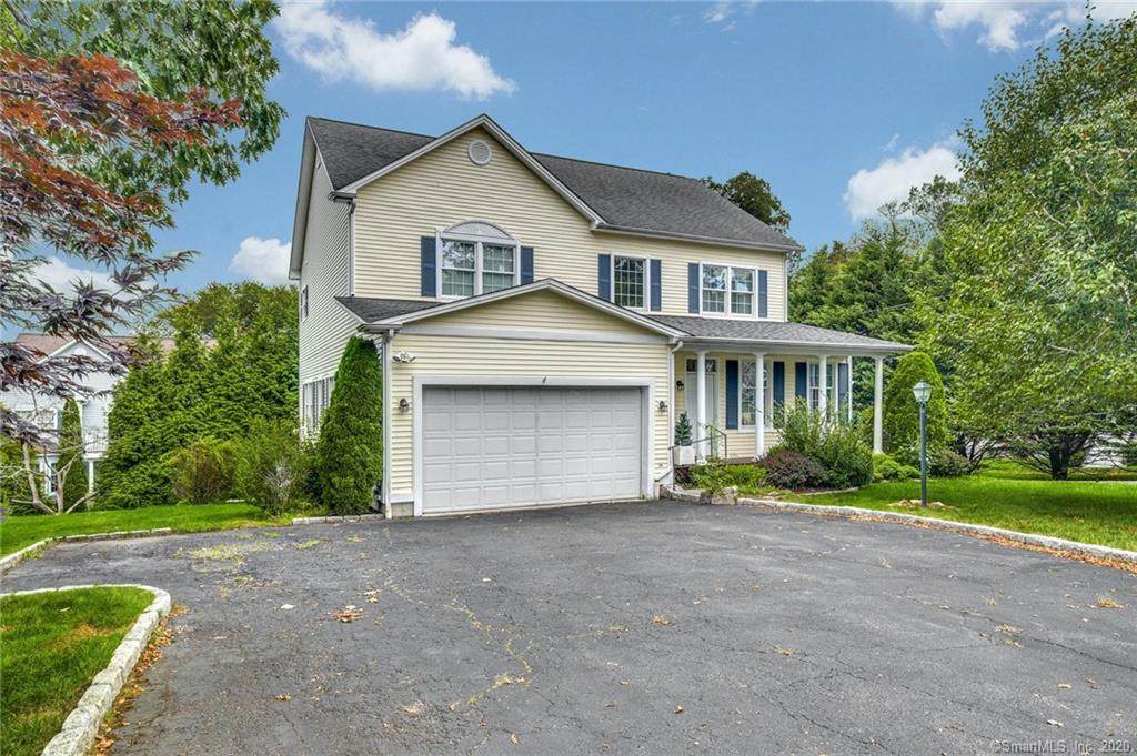155 Wolfpit Avenue - Photo 1