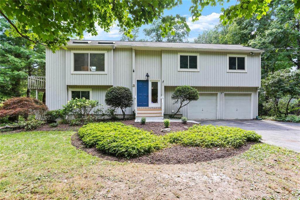 75 Cranbury Road - Photo 1