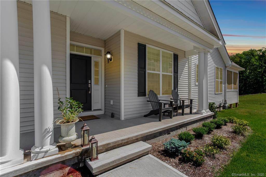 42 Tamarack Court - Photo 1