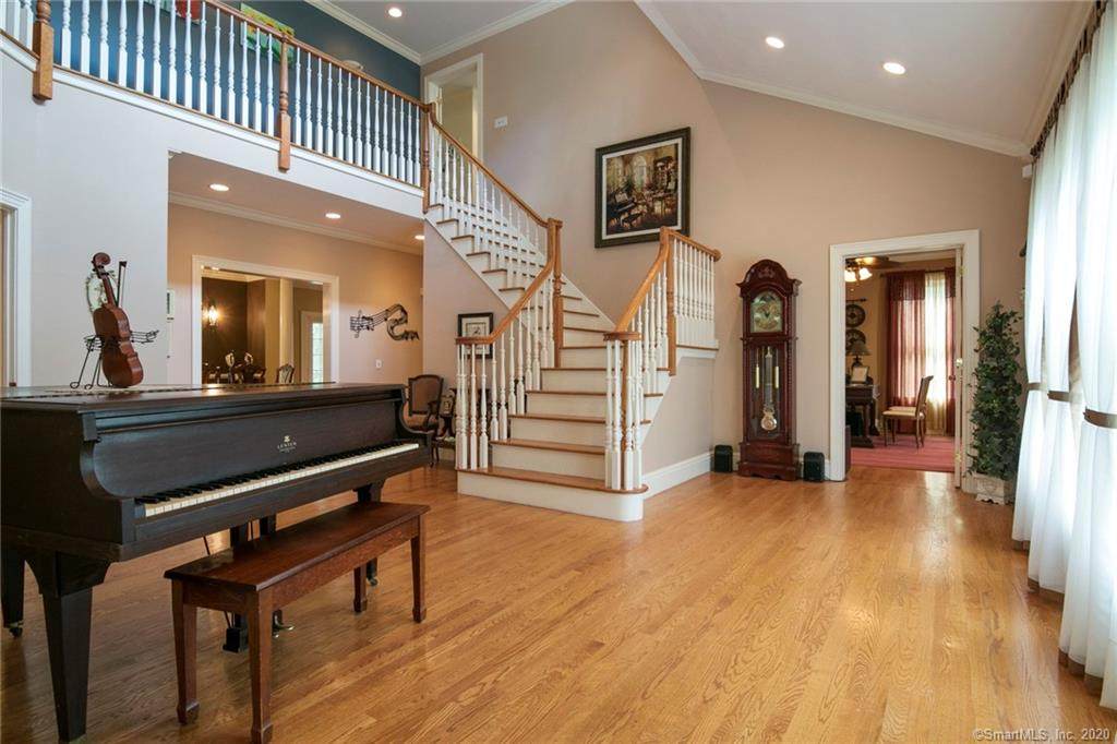 8 Bearhouse Hill Road - Photo 1