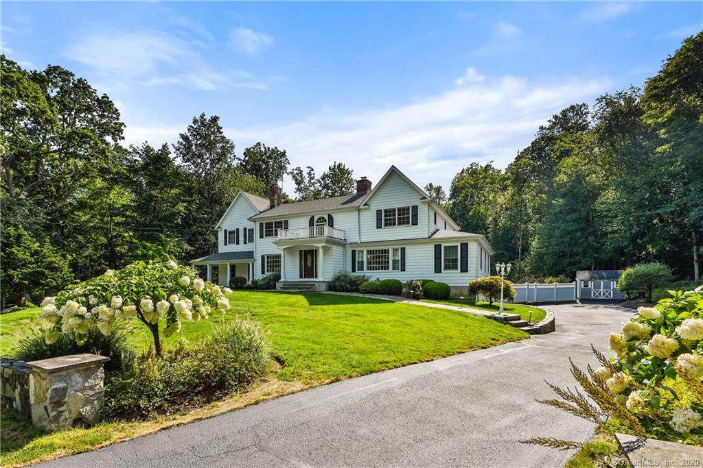 8 Narrow Brook Road - Photo 1