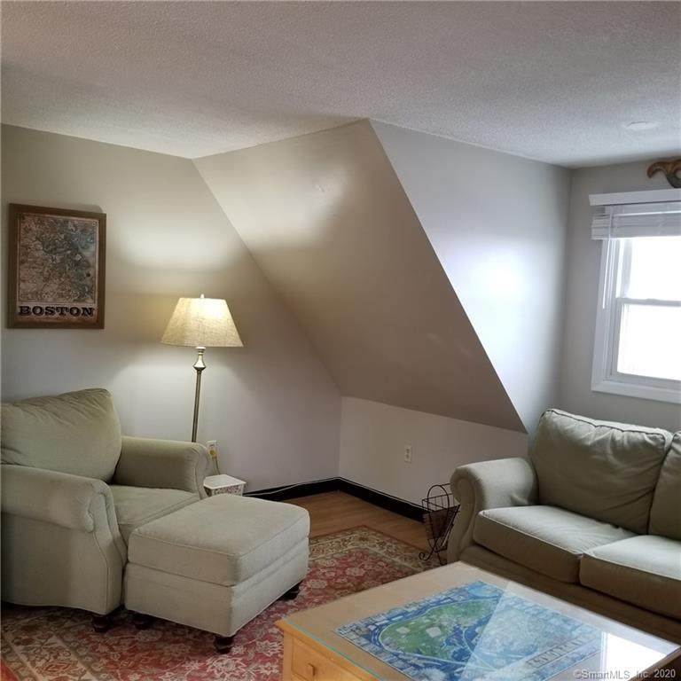 249 Pequot Avenue - Photo 1