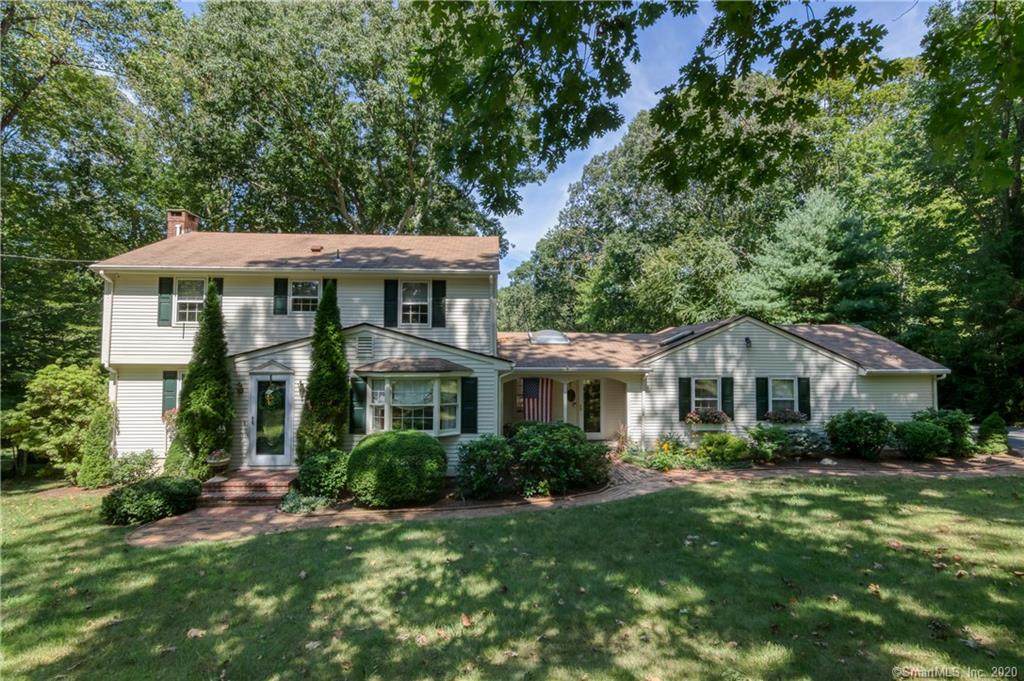 23 Sportsman Hill Road - Photo 1