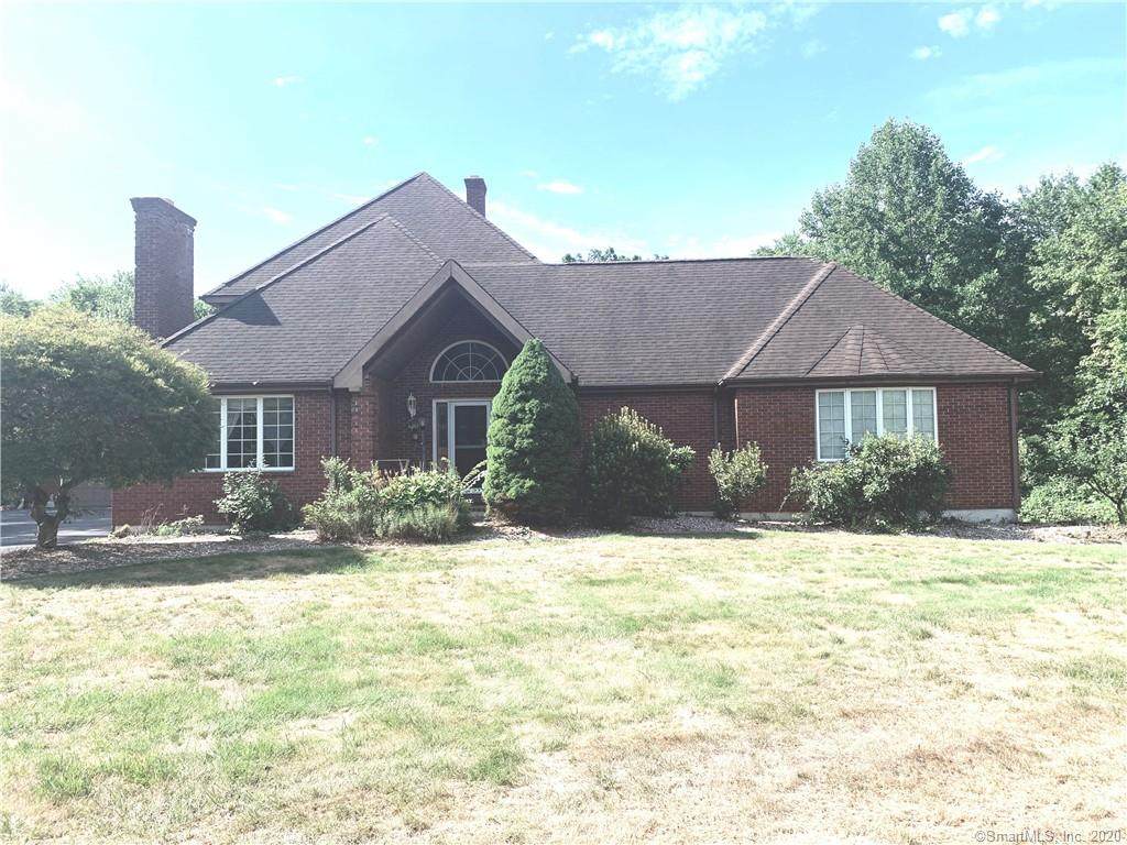 18 Pondview Drive - Photo 1
