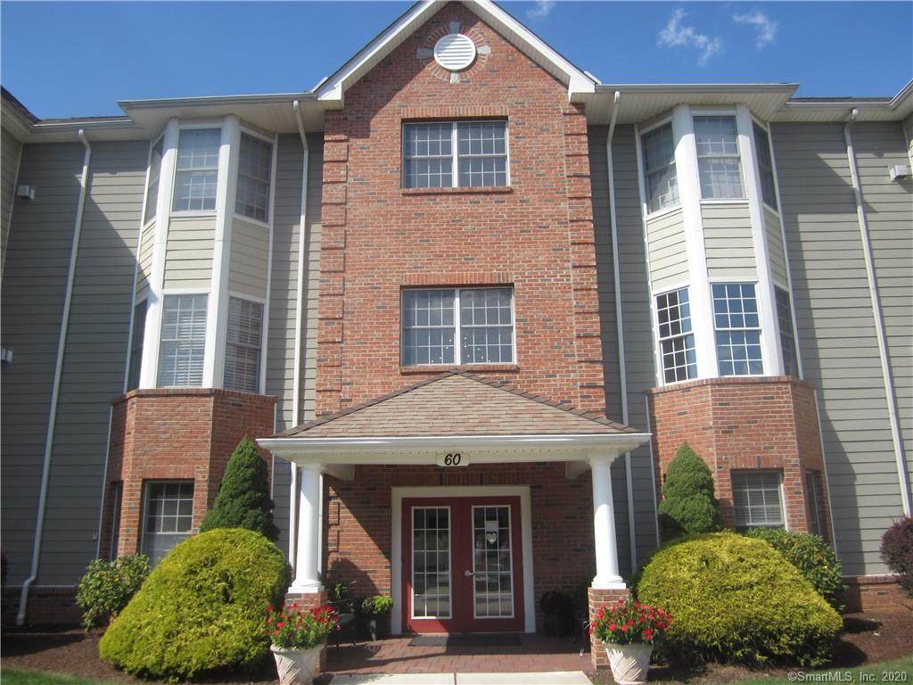 60 Cassandra Boulevard - Photo 1