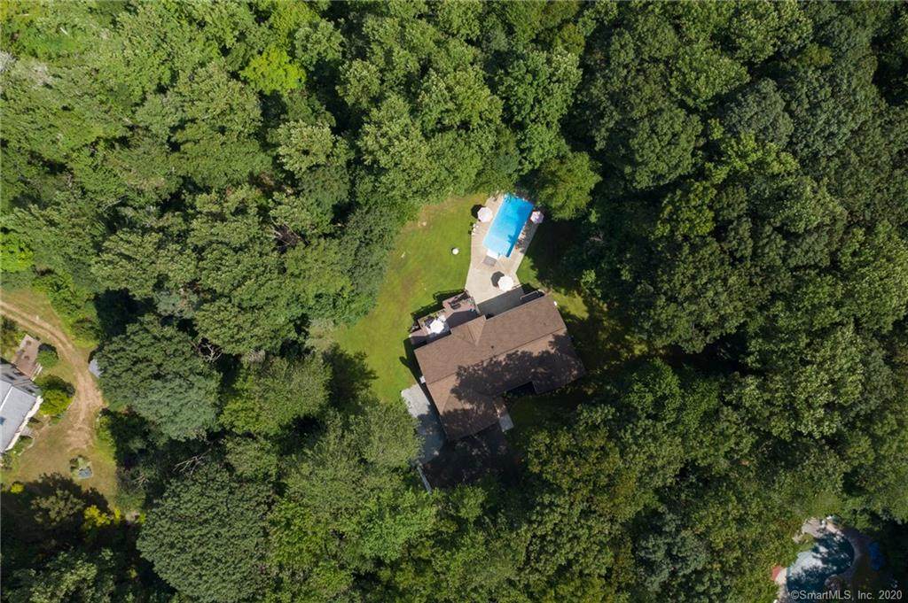 11 Country Brook Road - Photo 1