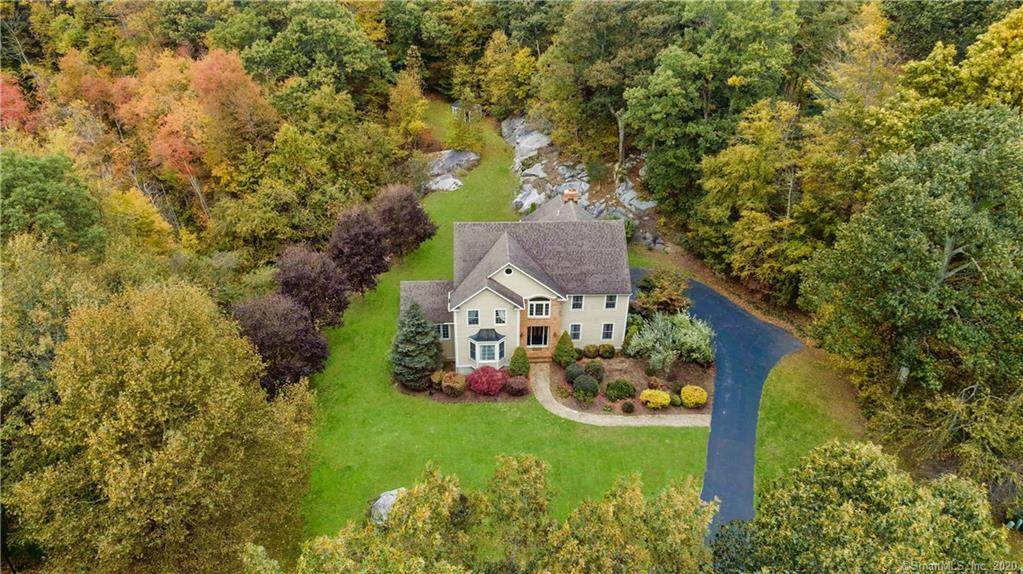 35 Arrowhead Drive - Photo 1