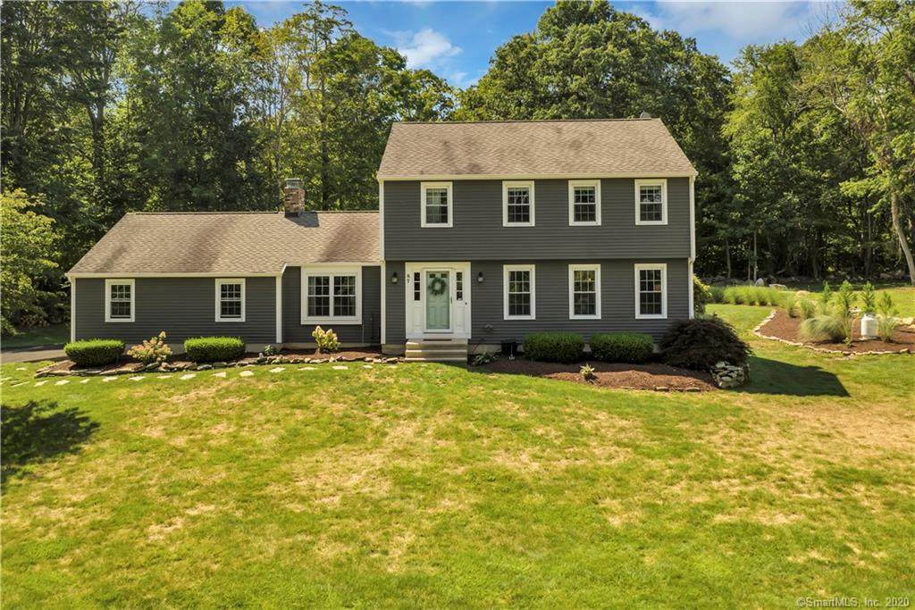 87 Mendingwall Circle - Photo 1