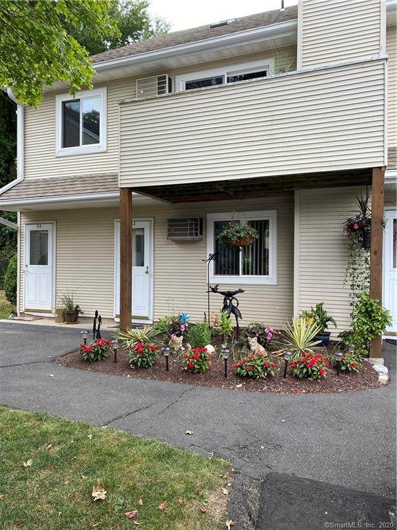 136 Pembroke Road - Photo 1